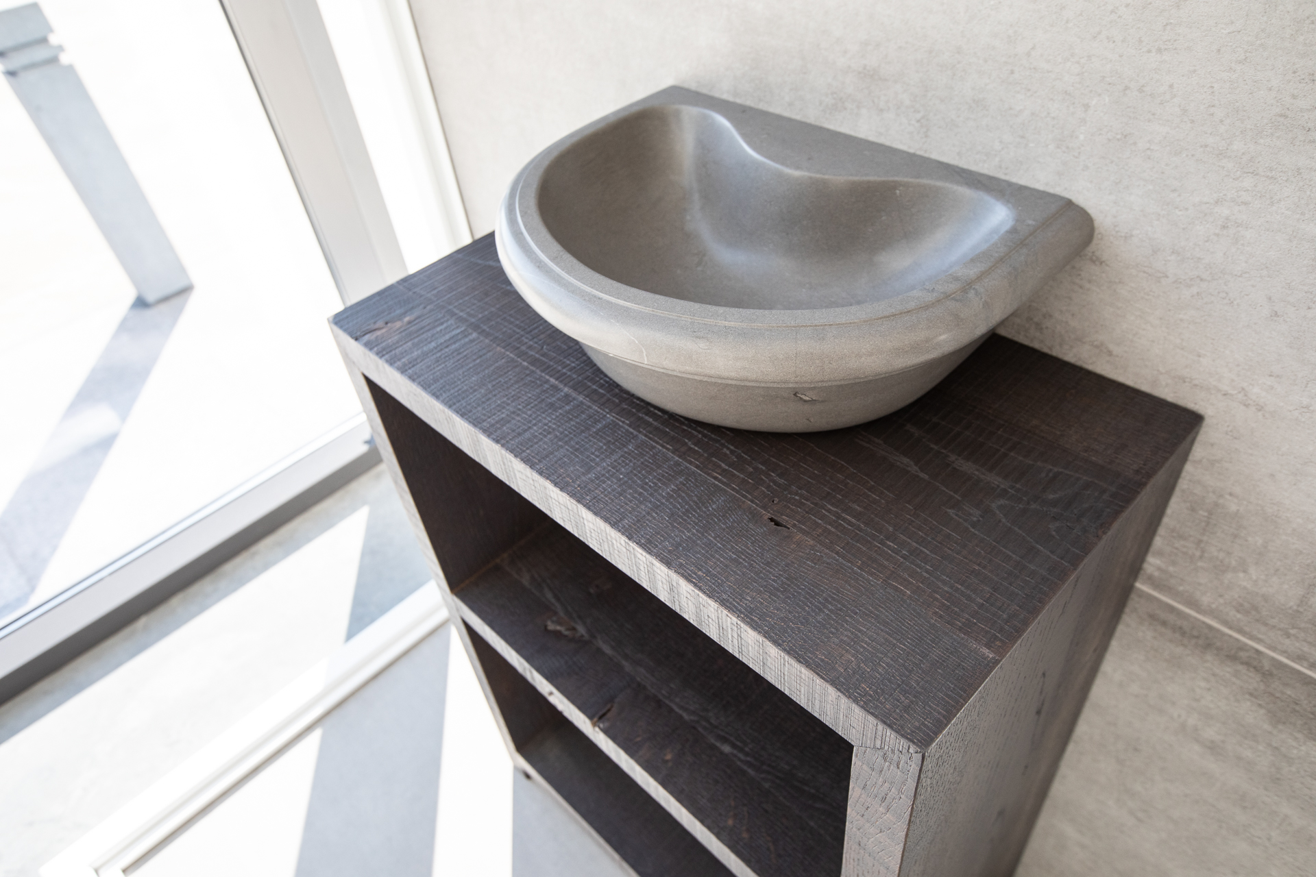 ambachtelijke steenkapperij, steenhouwerij, tegels Eeklo, tegels op maat, showroom, bezoek ons atelier, maatwerk tegels, natuursteen op maat, maatwerk in natuursteen, maatwerk in natuursteen is ons sterktepunt, badkamer tegels, belgische hardsteen, terrastegels, belgische blauwe steen, composiet, graniet, hardstenen dorpel, trappen in natuursteen, vloeren in natuursteen, arduin, graniet, houtkachels, keramische tegels, klassieke open haard, houtvuren, houthaarden, elektrische vuren, kurt pauwels, landelijke sierschouwen, sierschouwen, landelijke sierschouwen, sierschouwen prijzen, leisteenwandtegels, marmer, marmer keukenblad, keukenbladen in natuursteen, keukenblad in graniet, keukenblad in composiet, marmer tegels, schouwtechniek, natuursteen vloer, natuursteen tegels, natuursteen vloeren, natuursteen vensterbank, pauwels natuursteen, schouwmantels, steenhouwerij, stonemason, tegels, vloertegels badkamer in natuursteen, tuintegels, terrastegels in natuursteen, vensterbanken op maat, vensterbank natuursteen, tegelvloeren, gashaarden, ingebouwde kachels, vlammenspel, sfeervuur, werkbladen op maat, schouwmantels in natuursteen, marmer carrara, natuursteen groeves carrara marmer Toscane, ambachtelijke steenkapperij, installatie van kachels in eeklo, installatie van kachels in Maldegem, installatie van kachels in Lievegem, schoorsteentechniek, verwarming, sierschouwen maatwerk, gashaarden, pelletverwarming, plaatser van kachels en haarden, gietijzeren kachels, vrijstaande kachels, haarden kachels, schouwen Assenede, sierschouwen Gent, houtpellets, pelletkachels, houtstook, inbouwhaarden, groothandel kachels, vakman schouw, sierschouw vakman, levering en plaatsing van tegels, tegels Lievegem, tegels Maldegem, tegels Lembeke, tegels Waarschoot, tegels Eeklo, tegels, vloerder, vloerwerken, tegelwerken, tegels Lovendegem, levering en plaatsen van tegels en faience, tegelzetter, tegelhandel, natuursteen, steenkapper, keramische tegels, muurtegels, siertegels, haardtegels, muurstrips, steenstrips, tegelbedrijf pauwels, tegelbedrijf Meetjesland, wandtegels, keramische imitatietegels, composiet tegels, vloertegels en wandtegels, keramische wandtegels, belevingsshowroom, keramisch terras, XXL-tegels, gevelrenovatie, arduin, tegelhandel gevelbekleding Natuursteen, Lembeke, tegelhandel watervliet, tegelhandel Sint-Laureins, tegelhandel Meetjesland, tegelhandel Lievegem, vuur en vlam, soorten kachels, kachels en haarden, tegels eeklo en natuursteen Pauwels.